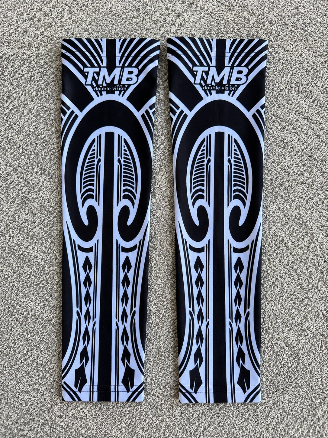 Black & White Arm Sleeve